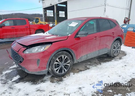 2022 Ford Escape Se z USA, uszkodzony, nr VIN 1FMCU9G69NUB93230